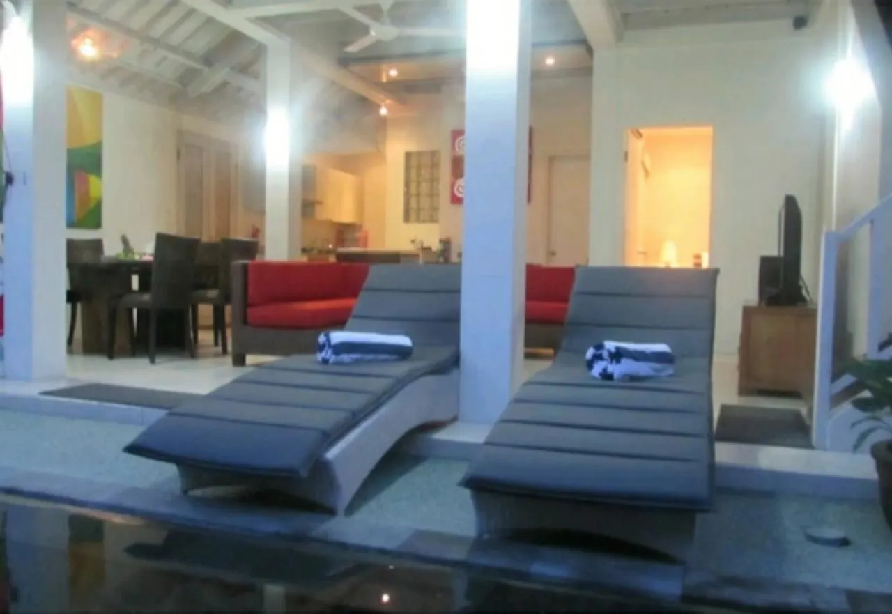 Sun Shoot Villas Seminyak Indonesien